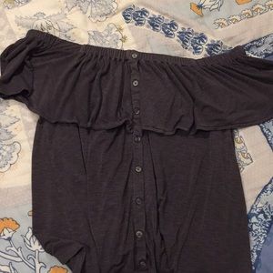 american eagle off the shoulder top